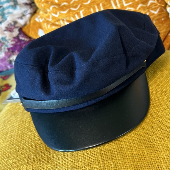 Navy blue pleather rim cute hat - Picture 5 of 16